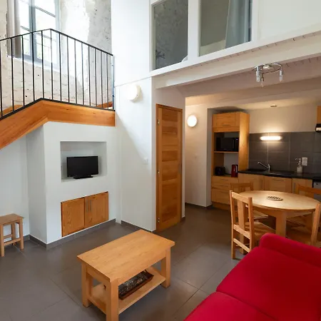 Le Paillon 2/4 Personnes Holiday home *